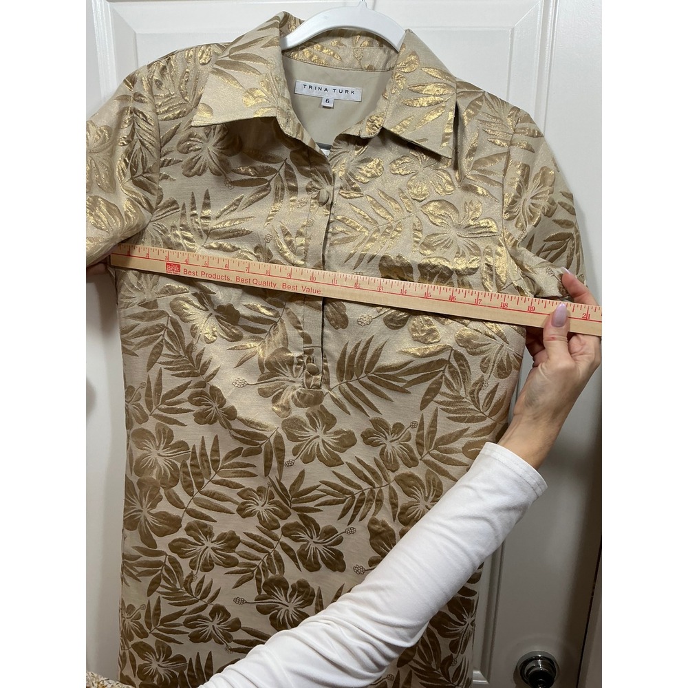 Trina Turk Gold Metallic Floral Jacquard Shift Dress Short Sleeve Pockets Sz 6 - Picture 5 of 7